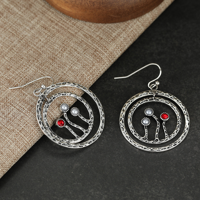 Women's Vintage Silvery Hollow Double-Layer Circular Earrings